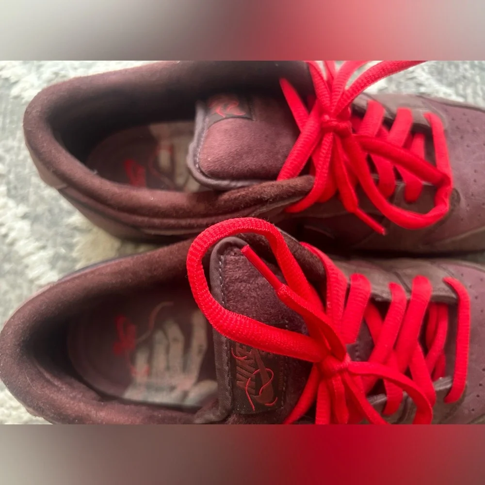 Nike SB Dunk City of Love Men’s 13 barely worn with box and laces